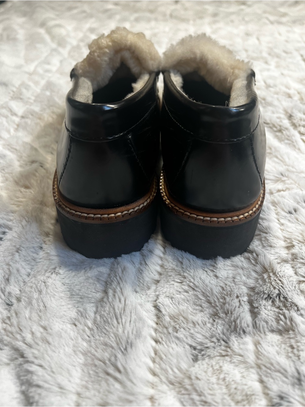G.H. Bass Weejuns Whitney Black Leather Faux-Shearling Penny Loafers Sz-7 - Picture 5 of 10